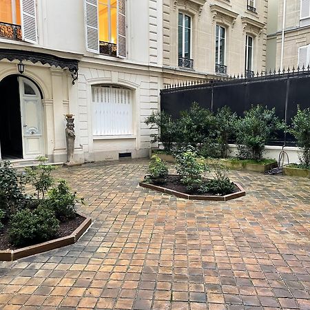 Magnifique Studio Champs-Elysee Apartment Paris Luaran gambar